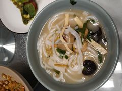举人过桥米线-石屏会馆