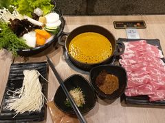 -呷哺呷哺(新世界百货望京店)