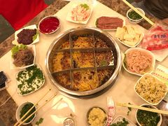 -朱氏胖子烂火锅(洪崖洞店)