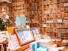 -猫的天空之城概念书店(杭州南宋御街店)