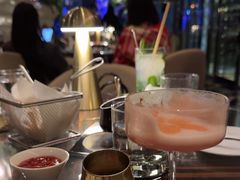 -OZONE 顶楼酒吧(香港丽思卡尔顿酒店)