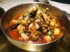 -老佛爷炭火蛙锅直营(清滨路总店)