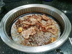 -钱小主·自助回旋烤肉火锅餐厅(东方新天地店)