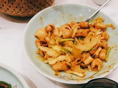 -围龙屋客家食府(福田店)