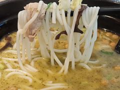 -阿香米线(凯德广场.1818店)