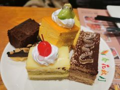 -春花秋月南美海鲜烤肉自助(中央大道店)