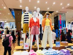 -优衣库(深圳万象天地旗舰店)