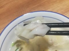 榨菜肉小馄饨-景芳周大姐(国大城市广场店)