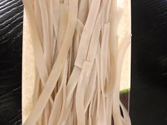 平谷宽粉-杨记盛世·铁锅炖鱼粘卷子(密云新中街店)