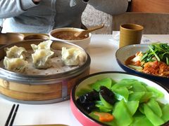 -小六汤包砂煲菜(文景路店)