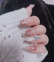 -手牵手美甲