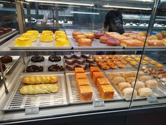 -好利来(上海虹桥新天地Lab主题店)