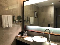 -上海龙之梦万丽酒店