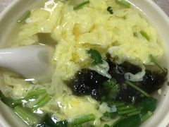 鸡蛋汤-宝光熏肉鞋底火烧(新街口店)