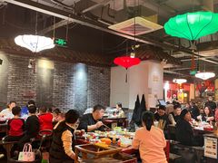 大堂-矮板凳老火锅(宽窄巷子店)