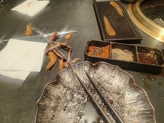 -铭牛烧肉·和牛海鲜自助(高新月牙湖店)