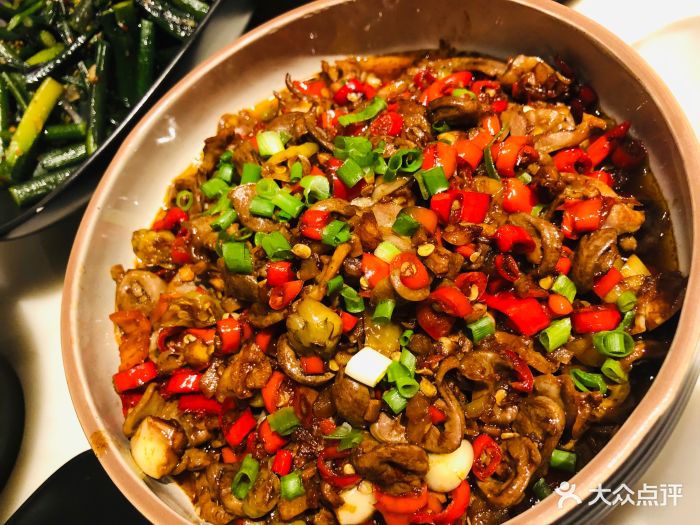 渔芙南(白塔寺店)香辣鸡杂图片