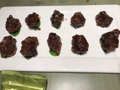 指橙蜜椒牛肉粒-那家小馆•北京菜•烤鸭(中关村店)