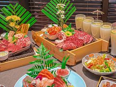 -铭牛烧肉·和牛海鲜自助(高新月牙湖店)