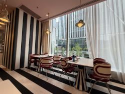 -奈尔宝·儿童乐园·亲子餐厅(前滩店)