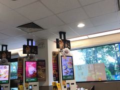 -麦当劳(中唱大厦店)