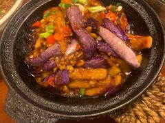 -钟掌勺忘不了地道湘菜(新天地假日广场店)