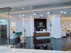 -万达广场(临港店)