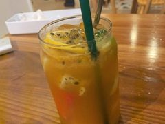 -花苑里咖啡(威远店)