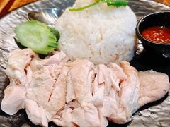 -Show Neua Thai Street Food