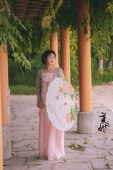 -onlygirl摄影美学馆高端定制(江滩店)