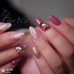 -Pink You美甲洗眉纹绣定制中心