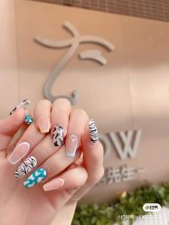 -妙睫屋日式美甲美睫