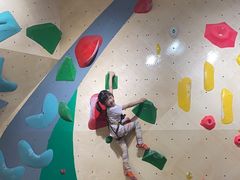 -ROCKPLUS攀岩馆(环宇城店)