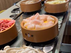 -龍歌自助小火锅(市南金茂湾店)