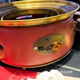 听说西塔老太太特别火，专门赶在饭口前，十一点半到的店里