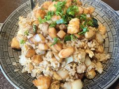 -曼听小寨海鲜烧烤·大连辣炒大王(盖州街店)