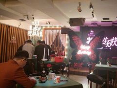 -长沙猫歌音乐餐厅(湖南女子大学店)
