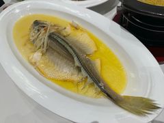 鸡汁儿蒸黄鱼-万龙洲海鲜(大兴绿地缤纷城店)