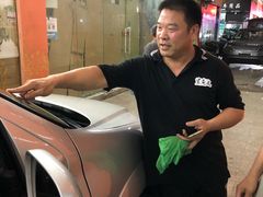 -鲨鱼皮汽车凹陷玻璃修复(静安店)
