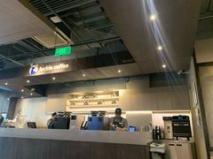 -瑞幸咖啡(1+1大厦店)