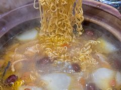 -威邵鸡煲(西华路总店)