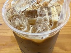 -Bánh Mì Huynh Hoa