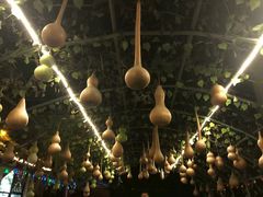 -百里峡七彩艺术小镇