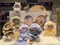 -泡泡玛特POPMART (北京超极合生汇店)