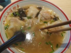 清汤鲜虾蟹籽抄手-八二小区抄手(龙湖上城天街店)