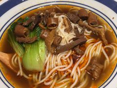 -霸蛮湖南菜·牛肉粉(荣京西街店)