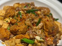 -黄泥岗·地道湖北菜(奥特莱斯店)