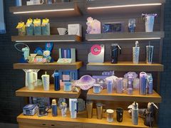 -星巴克臻选(济南万达店)
