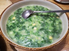 青菜钵-兔行天下-鸿鹤鲜锅兔(中海国际店)