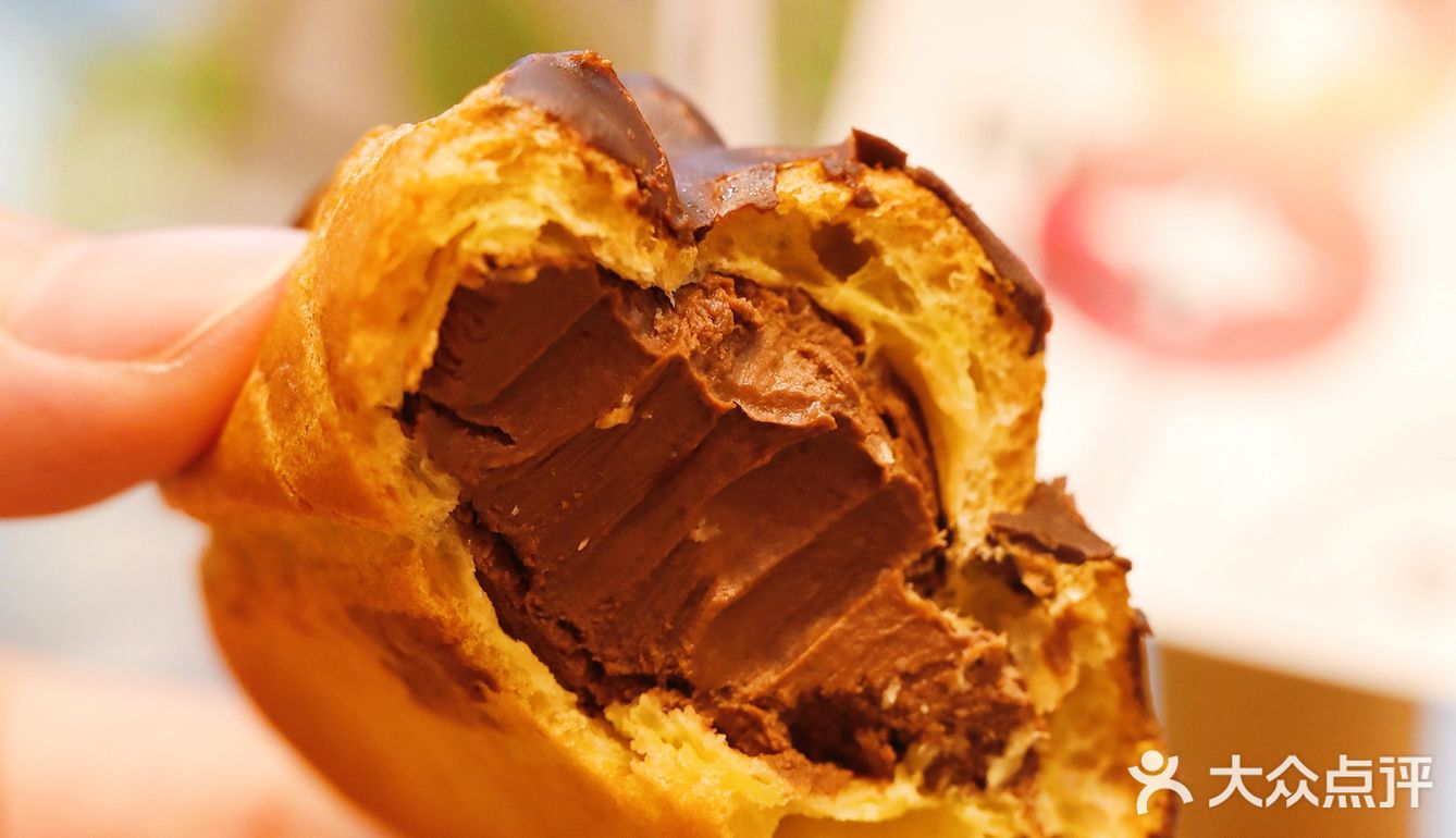 一整个闭眼入的大动作🔥满**浆空口吃一盒